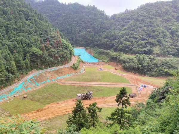 新邵縣三郎廟鉛鋅銻礦和鴻發采石場綜合治理與生態草莓视频污在线工程項目（EPC）總承包